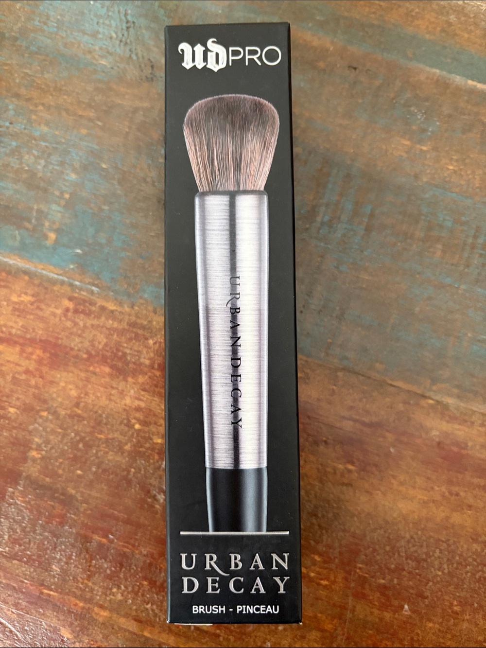 New Urban Decay Pro F-105 Optical Blurring Brush